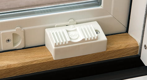 a 250 series footbolt for sliding patio doors
